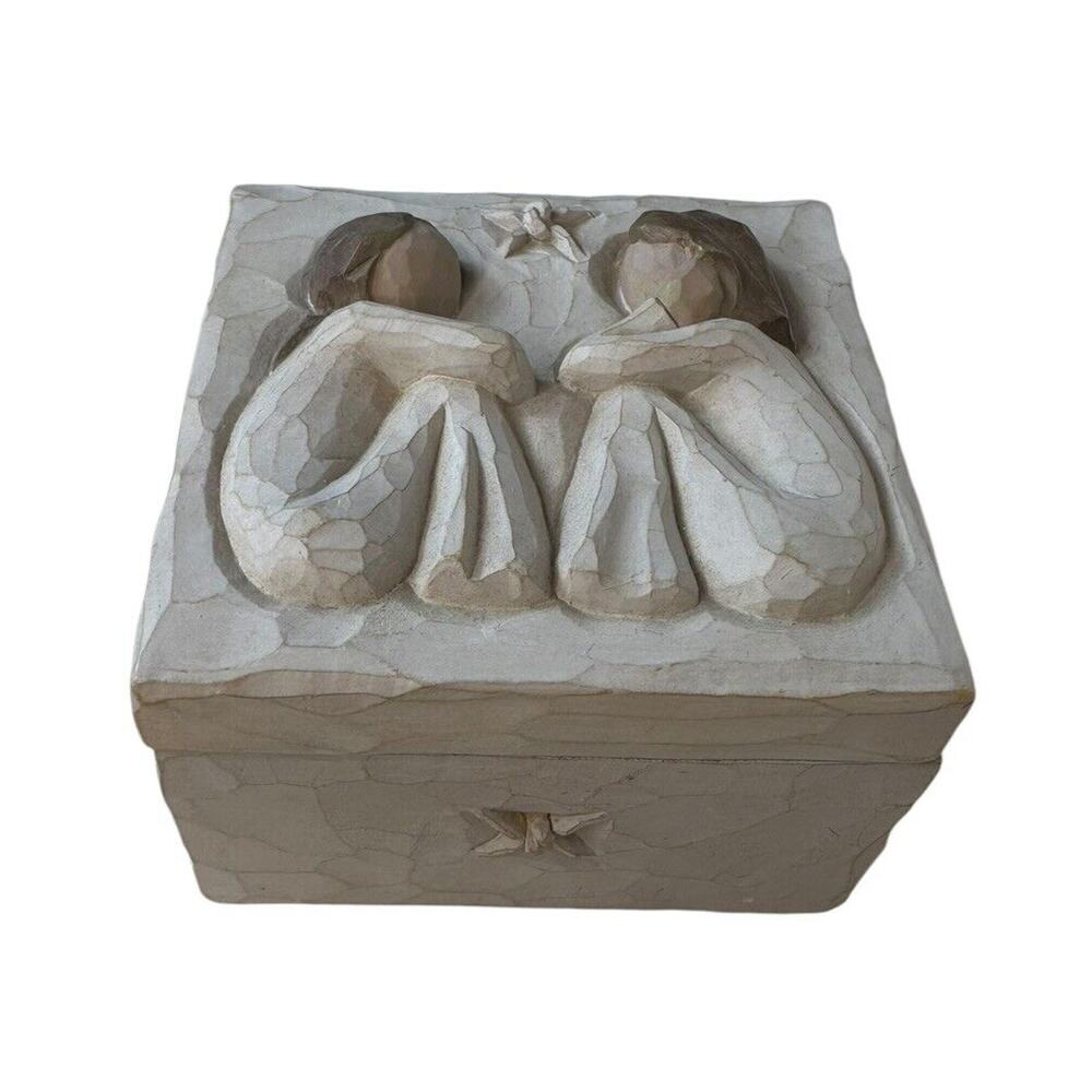 Vintage Willow Tree Friendship Sculpted Hand-Painted Keepsake Trinket Box 2003